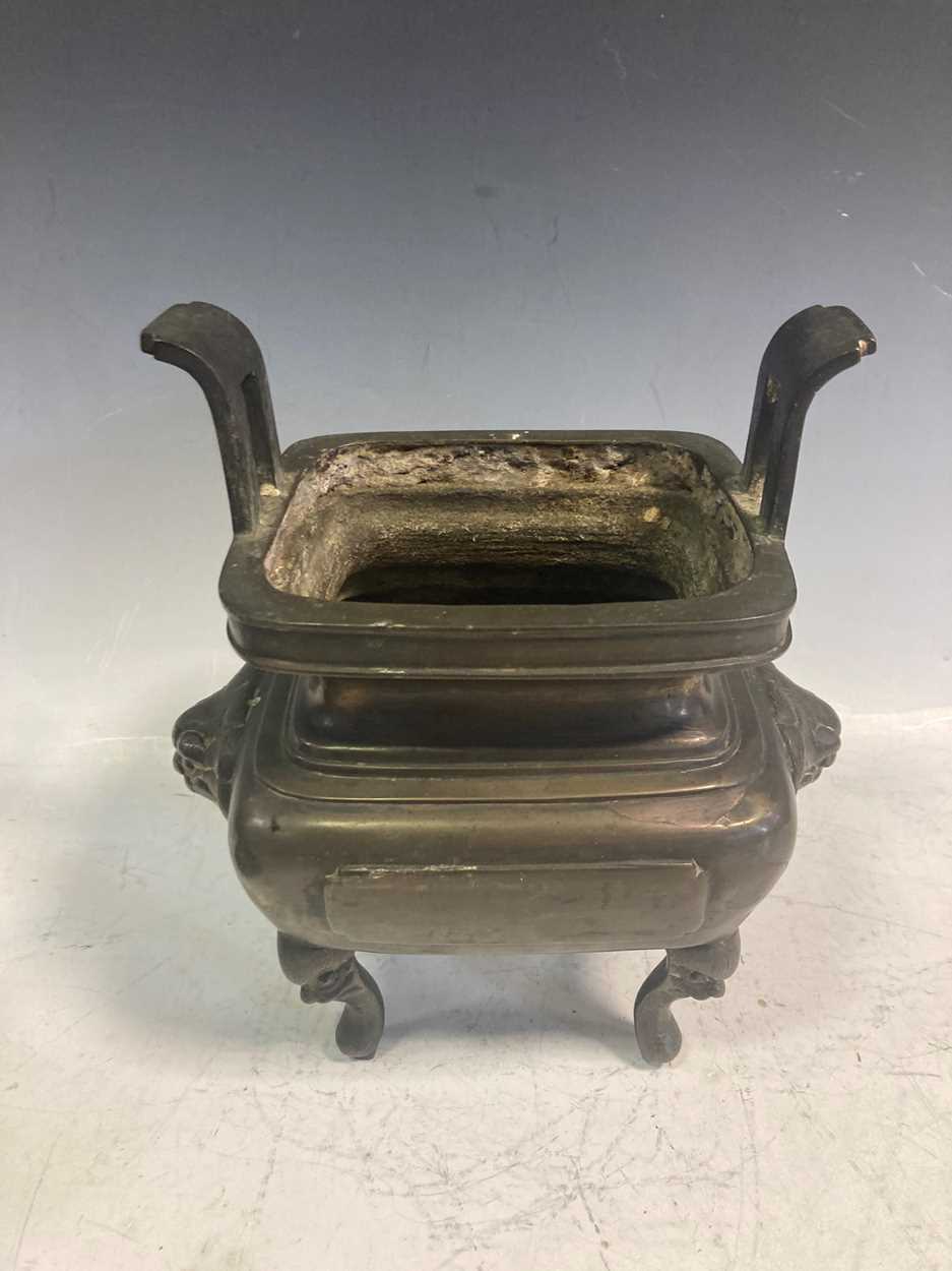 A Chinese bronze censor, with Fo dog handle and foliate pierced collar to the lid, 31 x 21 x 15cm - Image 5 of 10