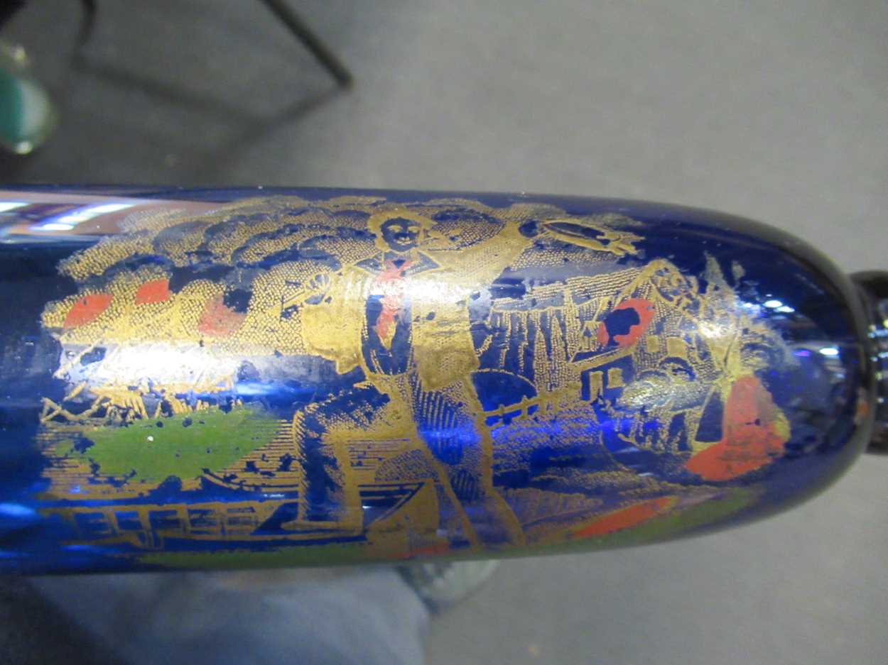 A Bristol blue glass rolling pin decorated with maritime verse and decoration, together with a - Bild 6 aus 10