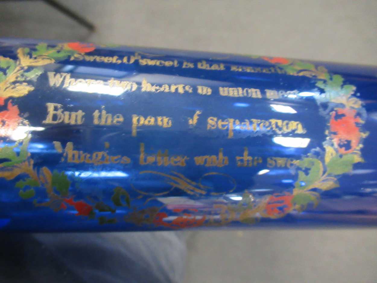 A Bristol blue glass rolling pin decorated with maritime verse and decoration, together with a - Bild 9 aus 10