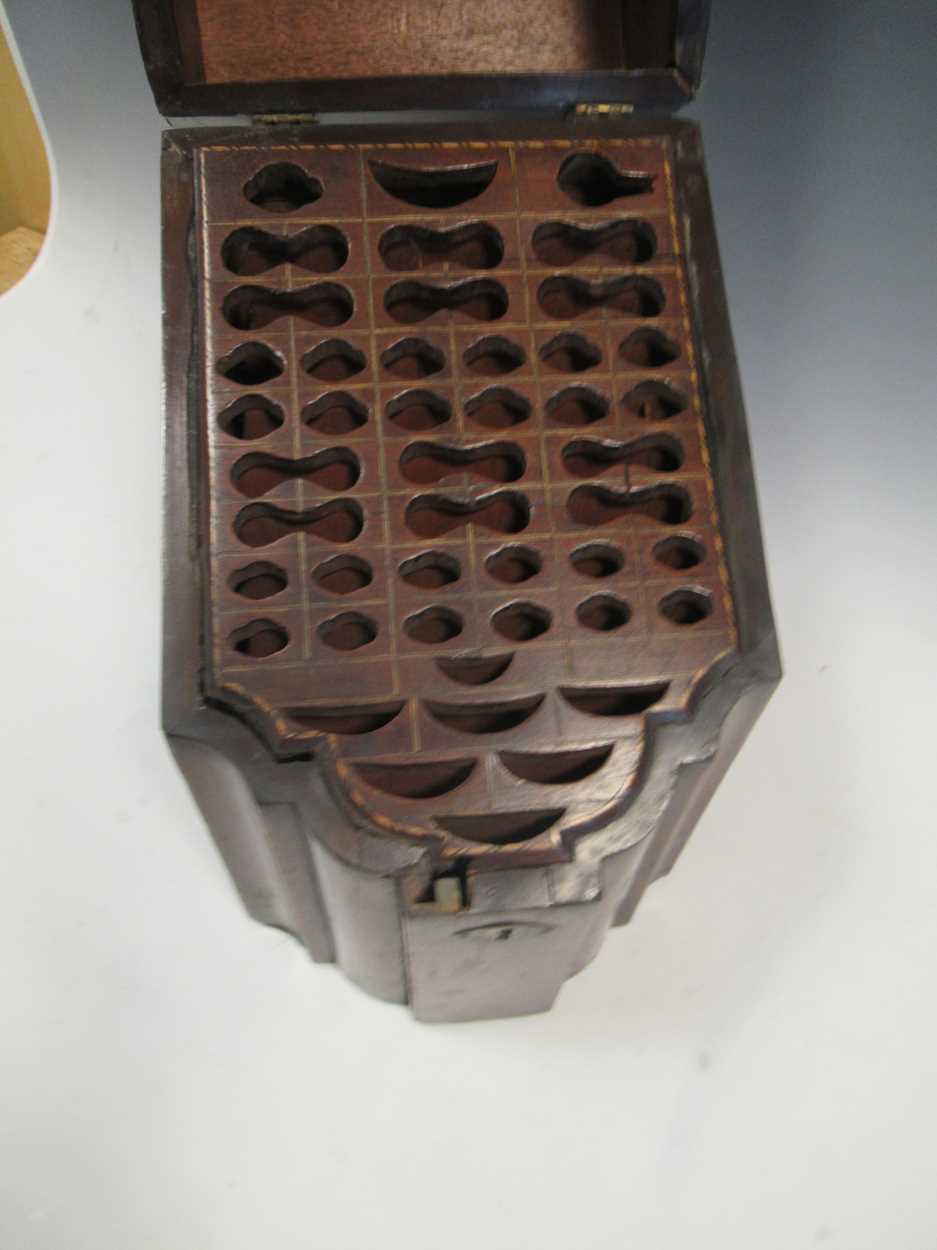 A George III mahogany knife box, 37 x 22 x 28cm - Image 4 of 5