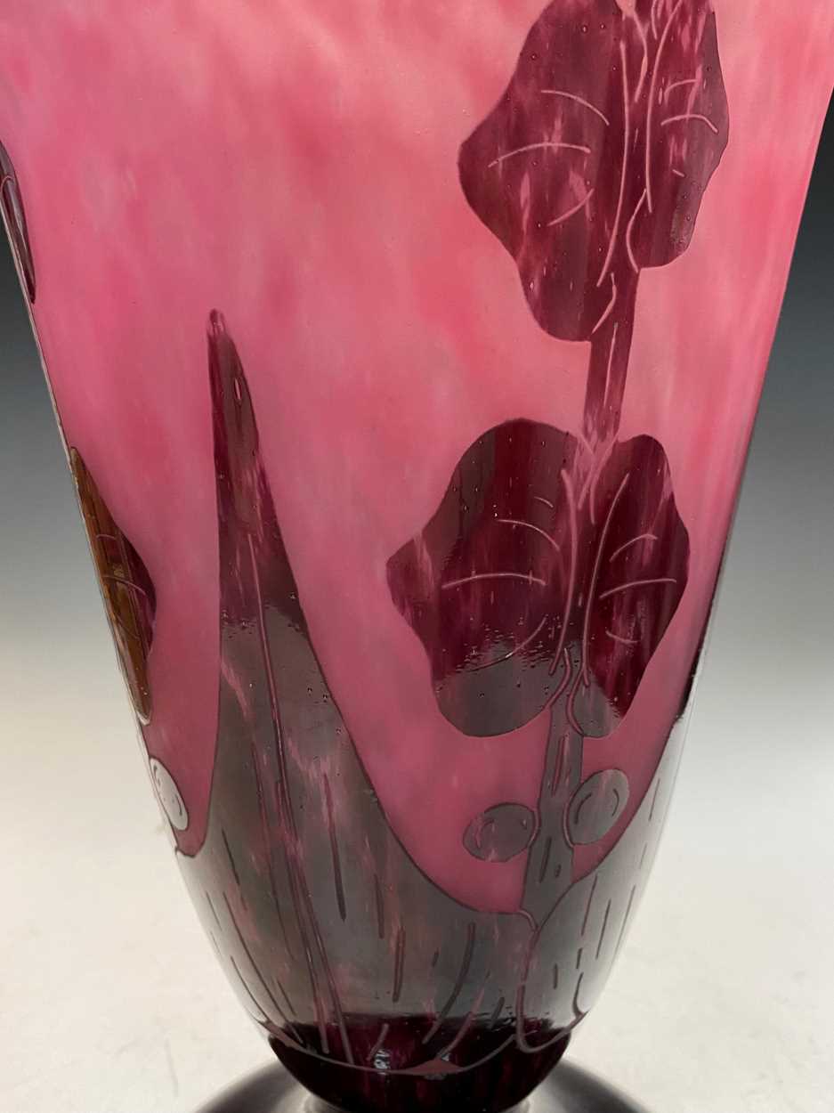 Charles Schneider for Le Verre Francais, a large Décor Dahlias pattern vase, circa 1920, - Image 2 of 11