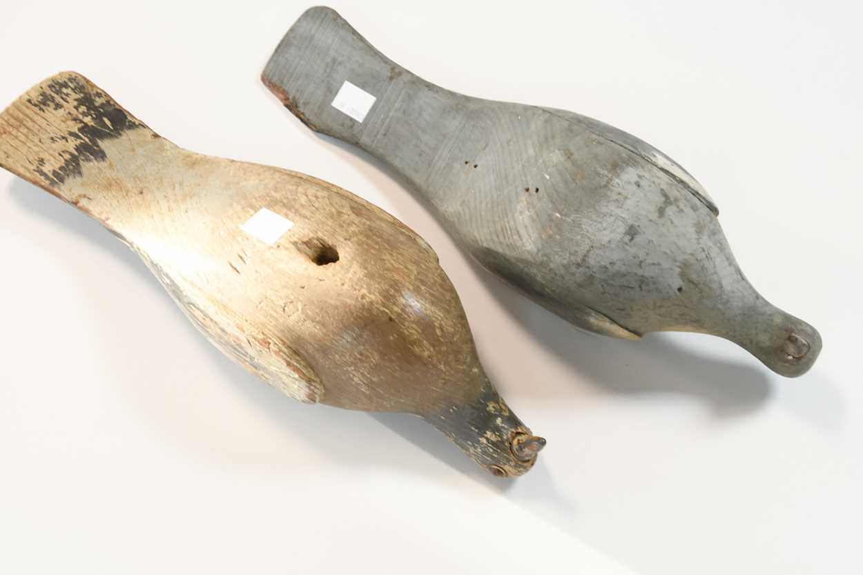 Four painted wood decoy wood pigeons, late 19th/early 20th century, - Image 6 of 14