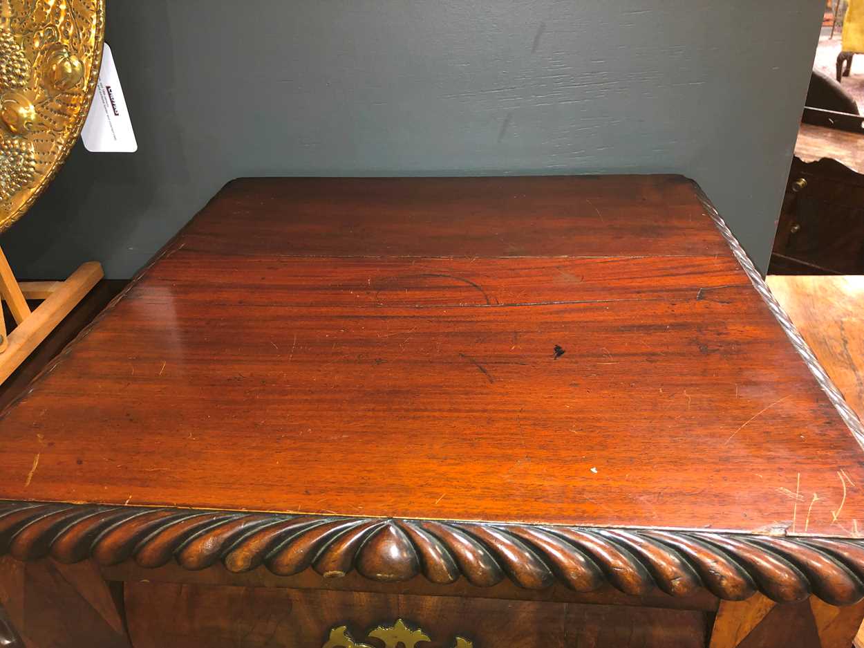 A Georgian Neo-classical mahogany carved sideboard attributed to Duncan Phyfe, New York circa 1820, - Image 8 of 9