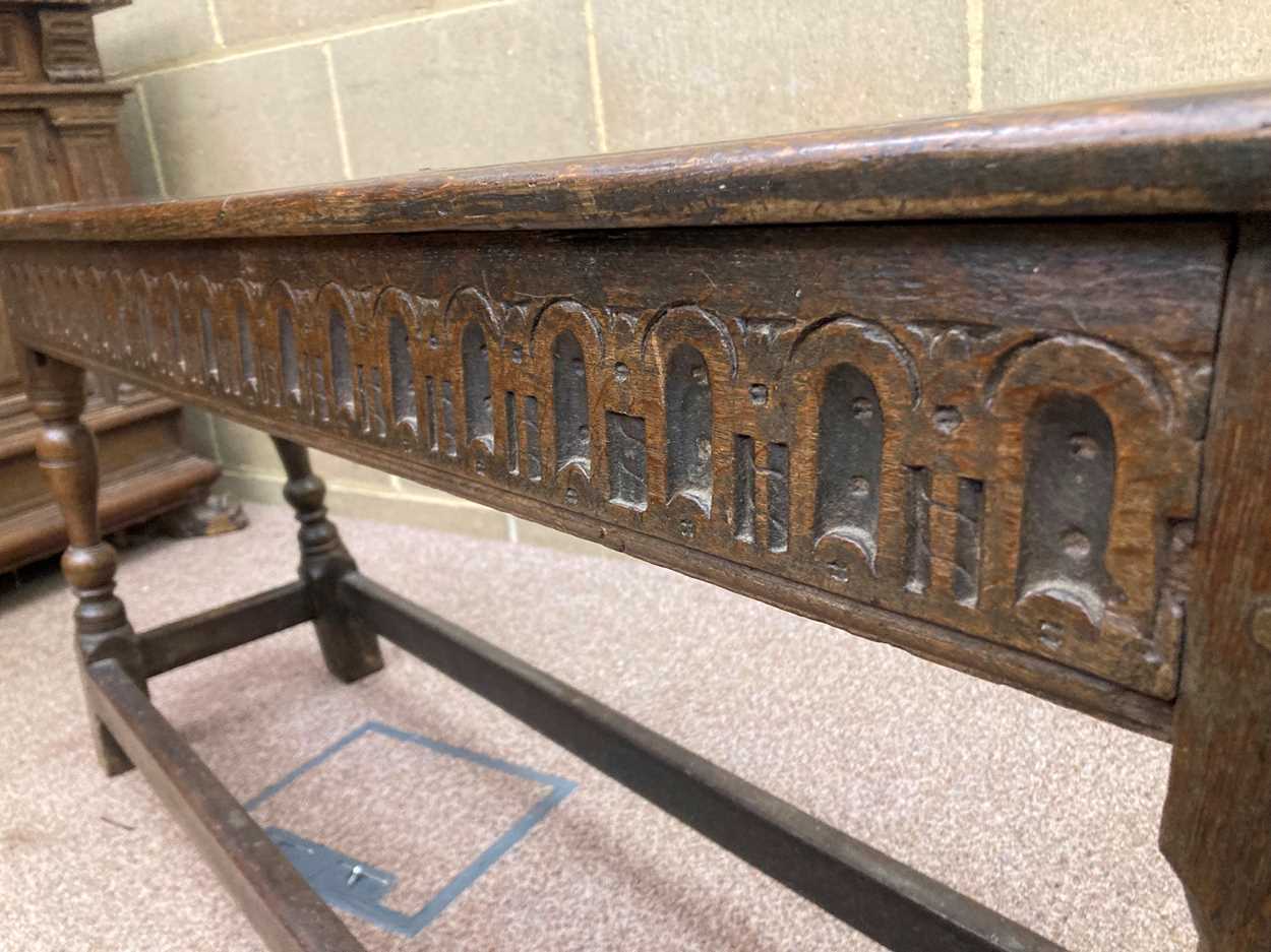 A carved oak bench, 17th century, - Image 16 of 20