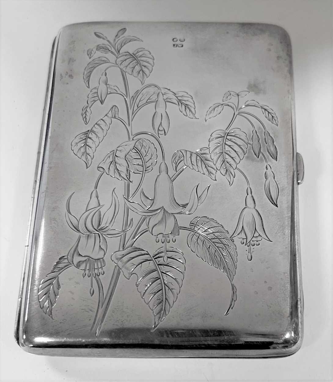 A Victorian silver purse with the original fitted case, - Image 2 of 7