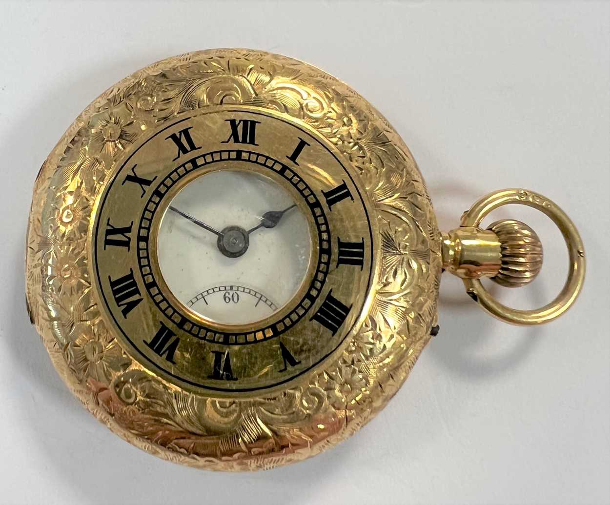 Unsigned - An 18ct gold half hunter pocket watch with a later 9ct gold bow brooch, - Image 2 of 9