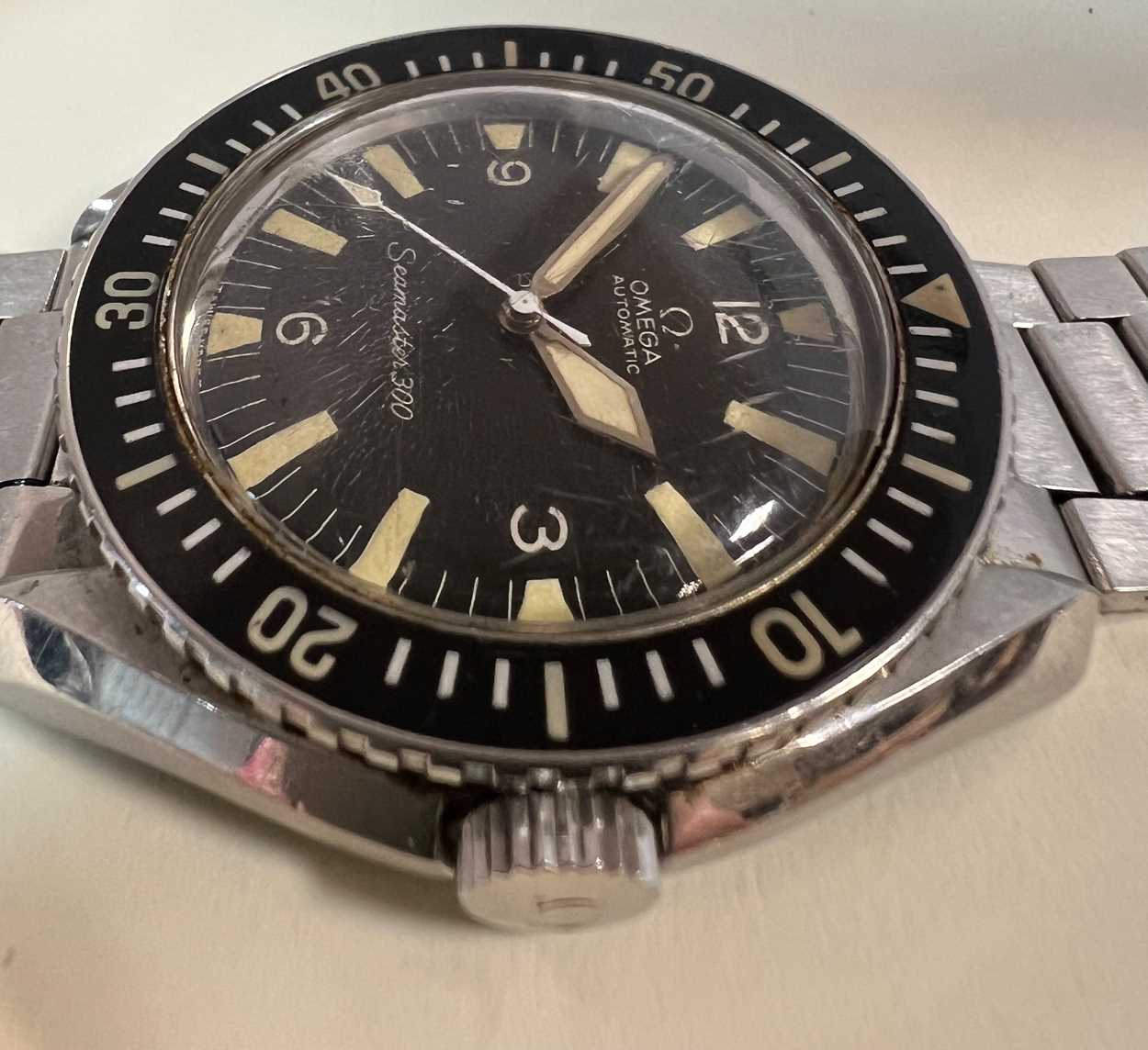 Omega - A steel 'Seamaster 300' wristwatch, - Image 2 of 10