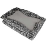 A Victorian silver table snuff box, mark of Nathaniel Mills,