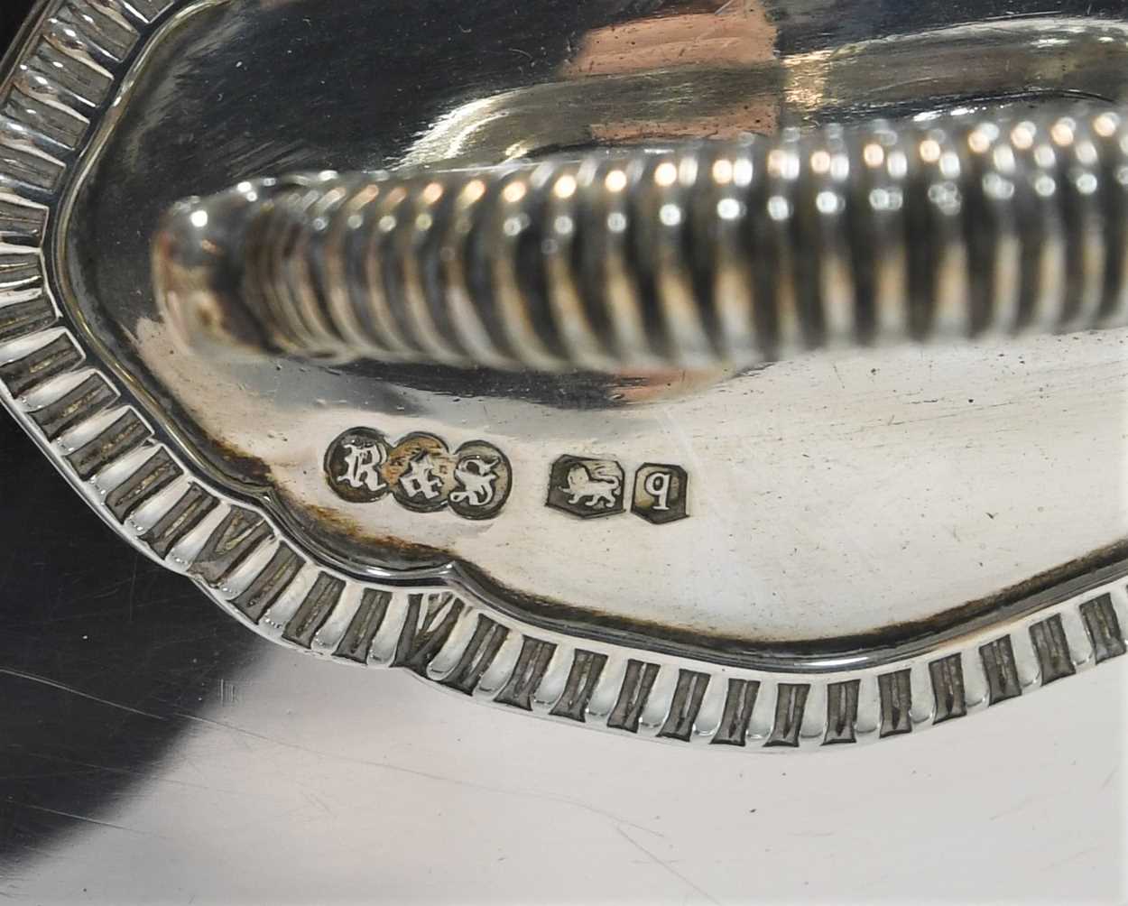 A pair of George V silver entrée dishes, - Image 7 of 12
