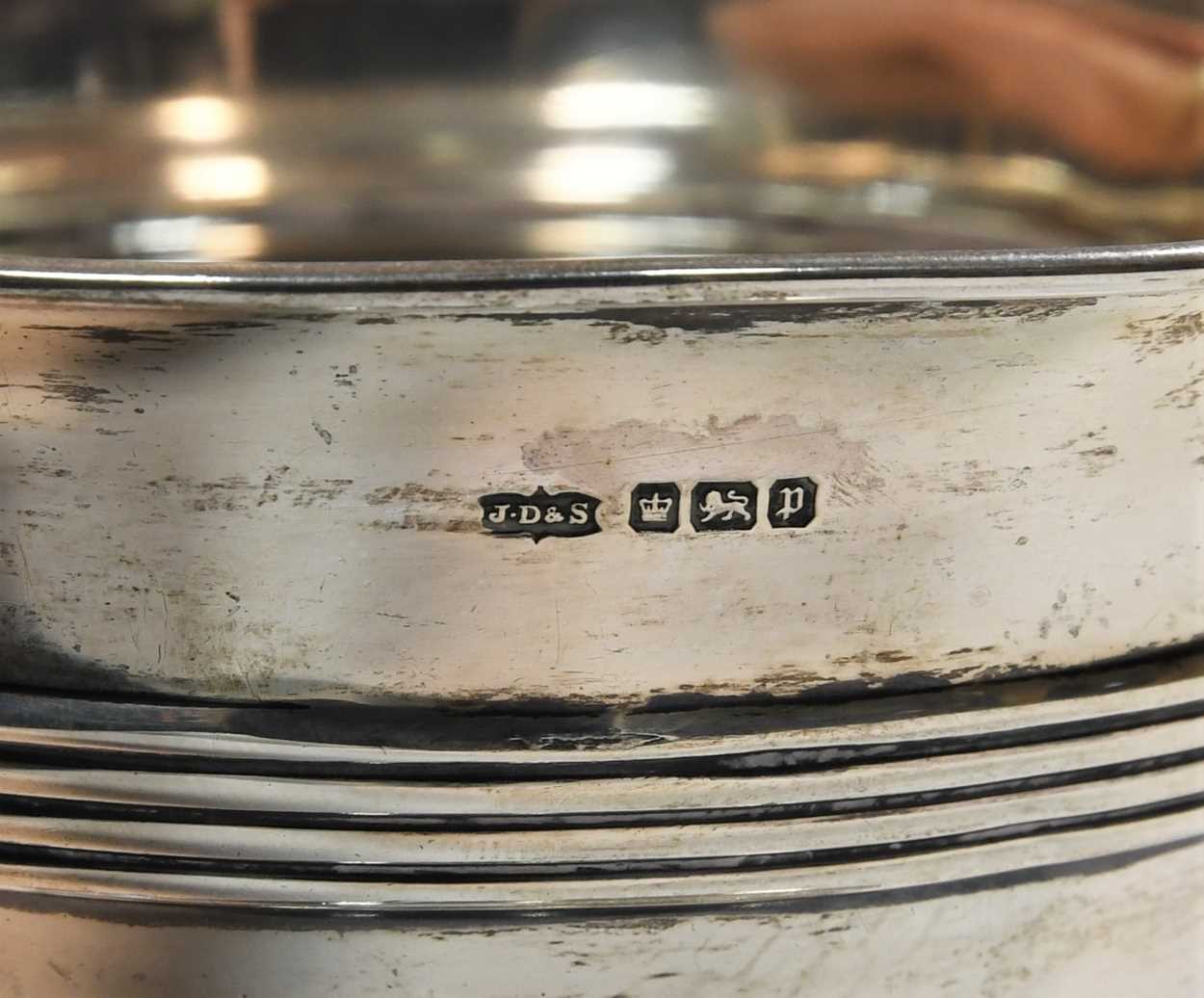 An Edward VII silver presentation bowl with detachable stand, - Image 5 of 6