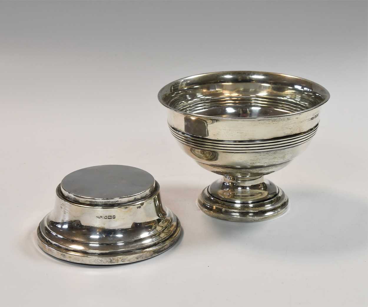 An Edward VII silver presentation bowl with detachable stand, - Image 4 of 6