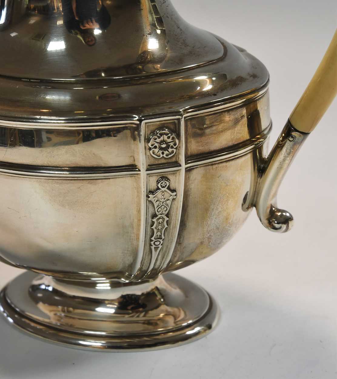 An Edward VII silver coffee pot, - Image 3 of 8