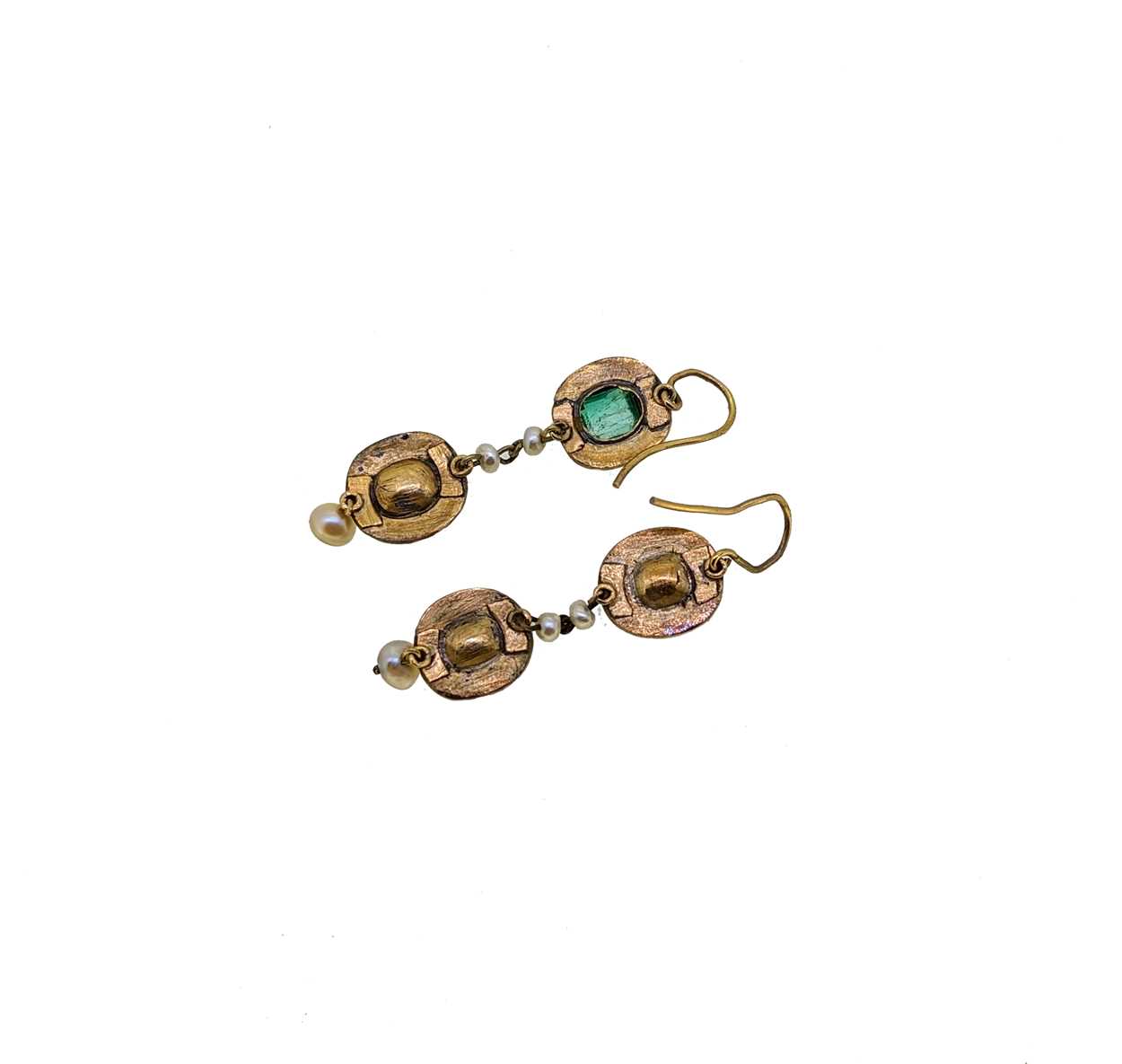 A pair of emerald and pearl ear pendants, together with an emerald and diamond ring, - Image 3 of 8
