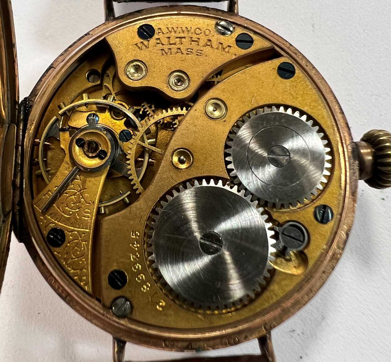 Waltham Watch Co, Waltham - A 9ct gold trench style wristwatch, - Image 6 of 6