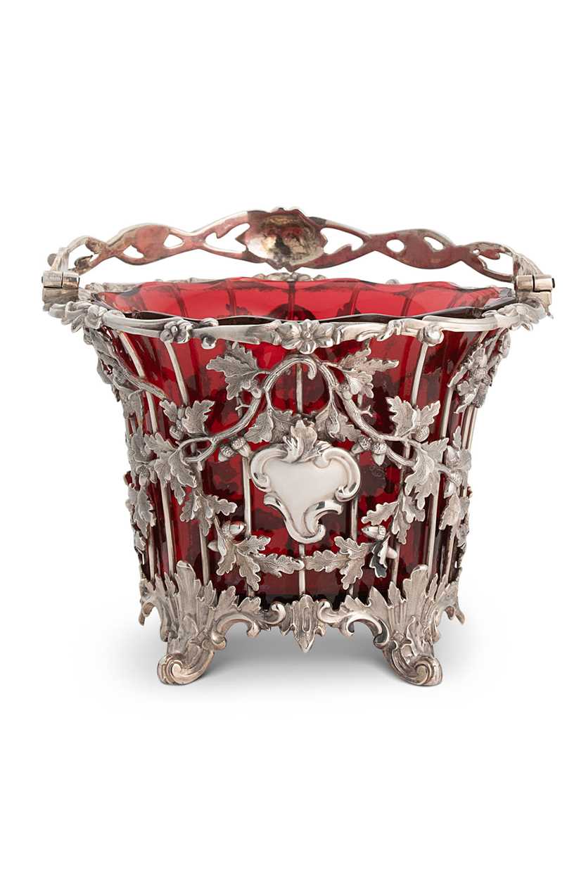 A Victorian silver swing handled sugar basket,