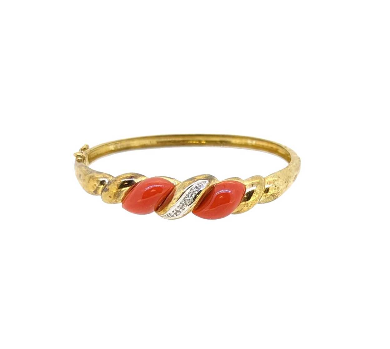 A late 20th century suite of coral jewellery, - Image 5 of 5