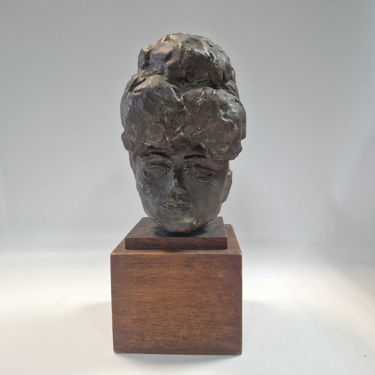 A small patinated bronze bust of a lady, - Image 2 of 6