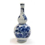A Chinese blue and white double gourd vase, Kangxi (1662-1722),