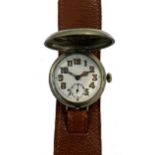 Unsigned - A base metal 'trench' style 'wristlet' hunter wristwatch,