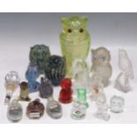A collection of glass blown and moulded owls, to include Swarovski, Swarovski style, Chinese snuff