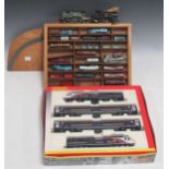 A Hornby Boxed Great Western 00 gauge train set consisting of engines 43029 and 43042, two carriages