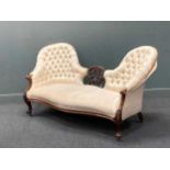 A Victorian rosewood framed chaise longue, 96 x 187 x 88cm