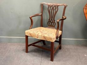 A George III mahogany frame open armchair with broad seat 97 x 69 x 60cm