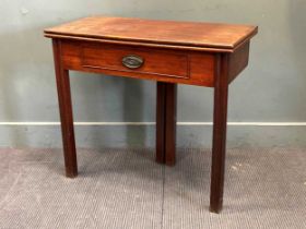 A George III mahogany tea table with single drawer and double gateleg action 74 x 84 x 41cm closed
