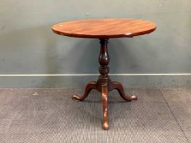 A George III style mahogany tripod table, 72 x 81cm