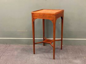 A Sheraton style inlaid mahogany urn stand 70 x 40 x 40cm