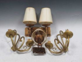 A quantity of various modern wall lights including a pair of Louis XV rococo style wall lights (qty)