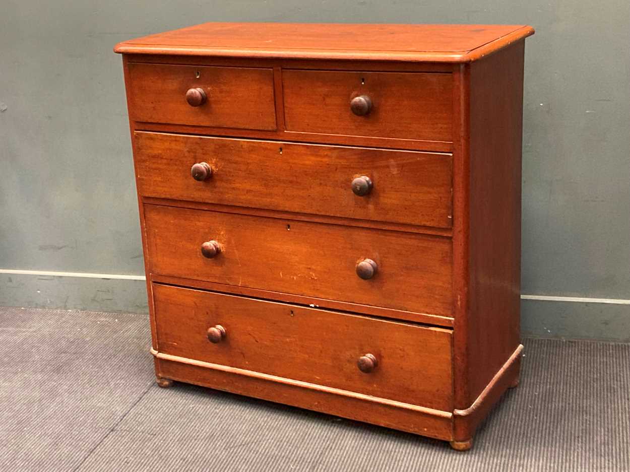 A Victorian mahogany chest of drawers 106 x 106 x 50cm and a triple mirror (2)