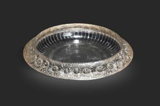 Marguerites, a Lalique glass bowl,
