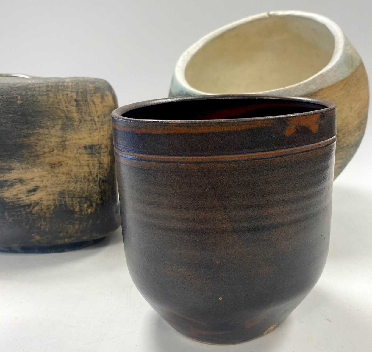A group of three studio pottery vessels, - Image 5 of 9