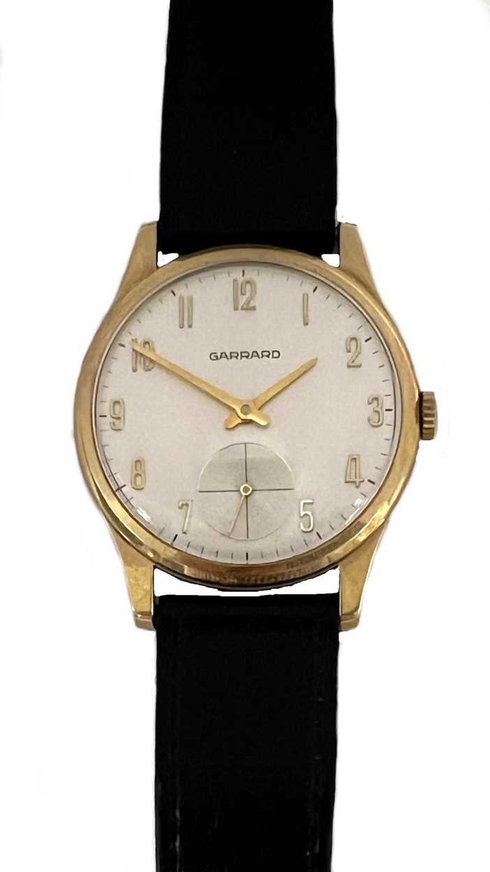 Unsigned, retailed by Garrard & Co. - A 9ct gold wristwatch,