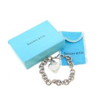 Tiffany & Co - A heart tag bracelet,