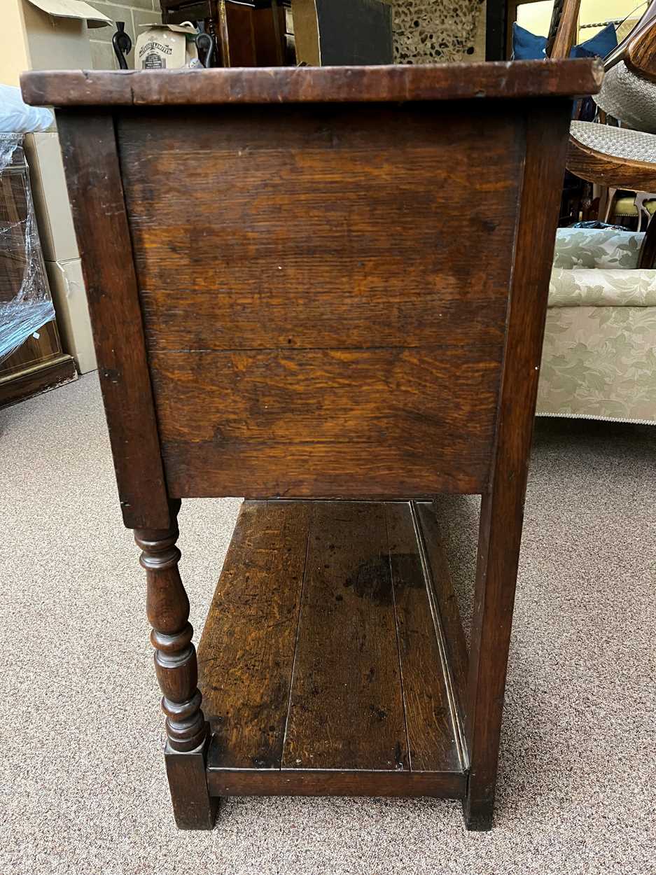 An oak dresser base, late 18th century, - Bild 2 aus 9