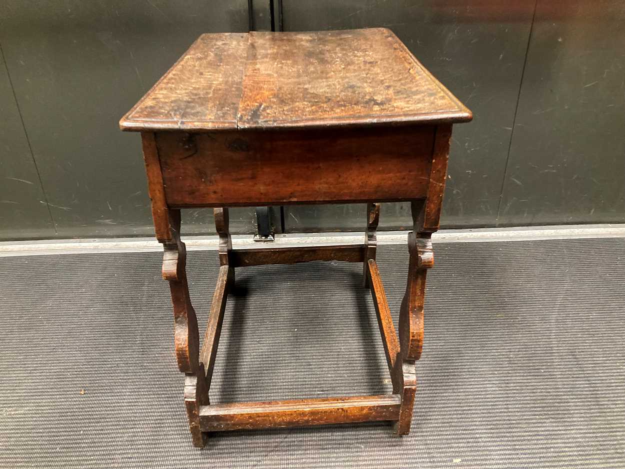 A small continental fruitwood side table, 18th century, - Bild 4 aus 10