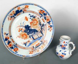 A Chinese Imari porcelain chocolate pot, circa 1720/30,