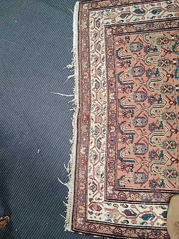 A Kurdish rug, circa 1920, - Bild 3 aus 5