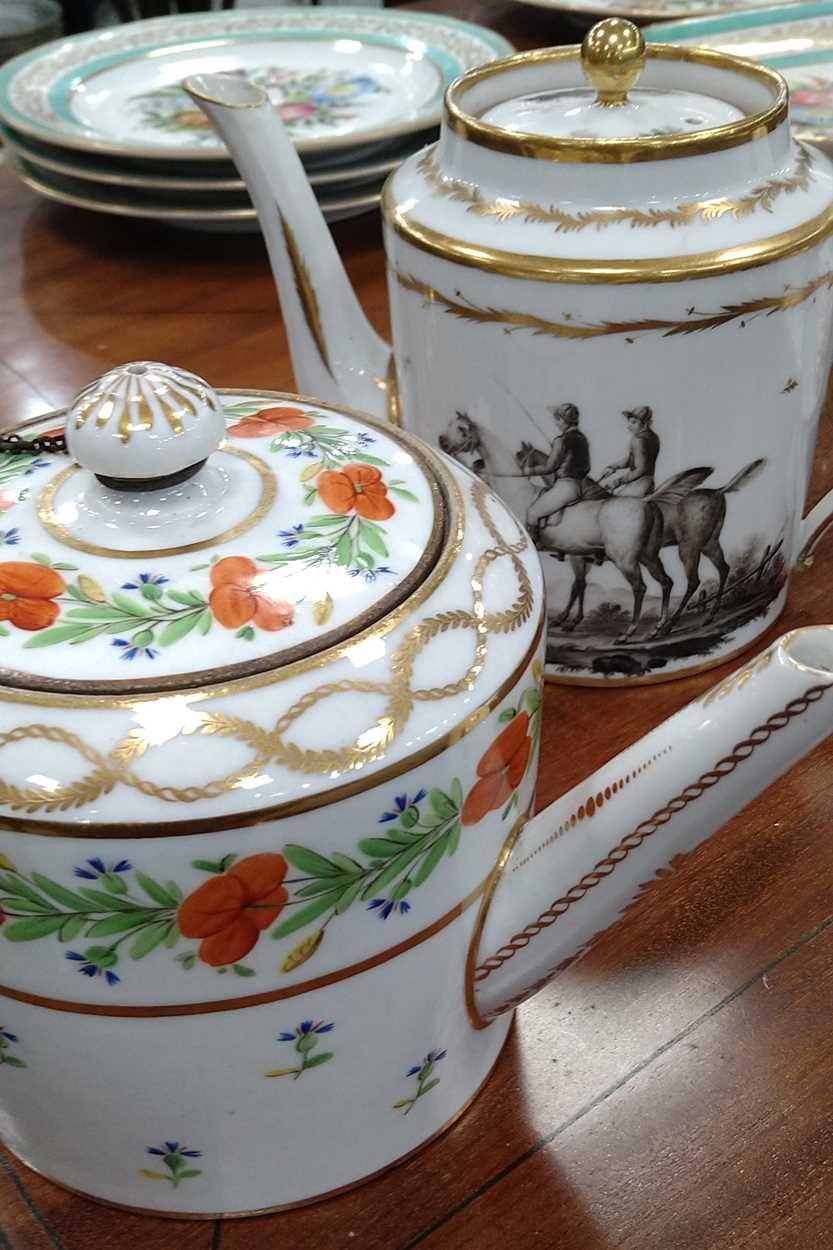 Two Paris porcelain teapots and covers, circa 1810, - Image 3 of 13