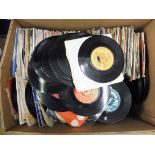 A quantity of mixed era 45 singles mainly from the 1960s, various conditions.