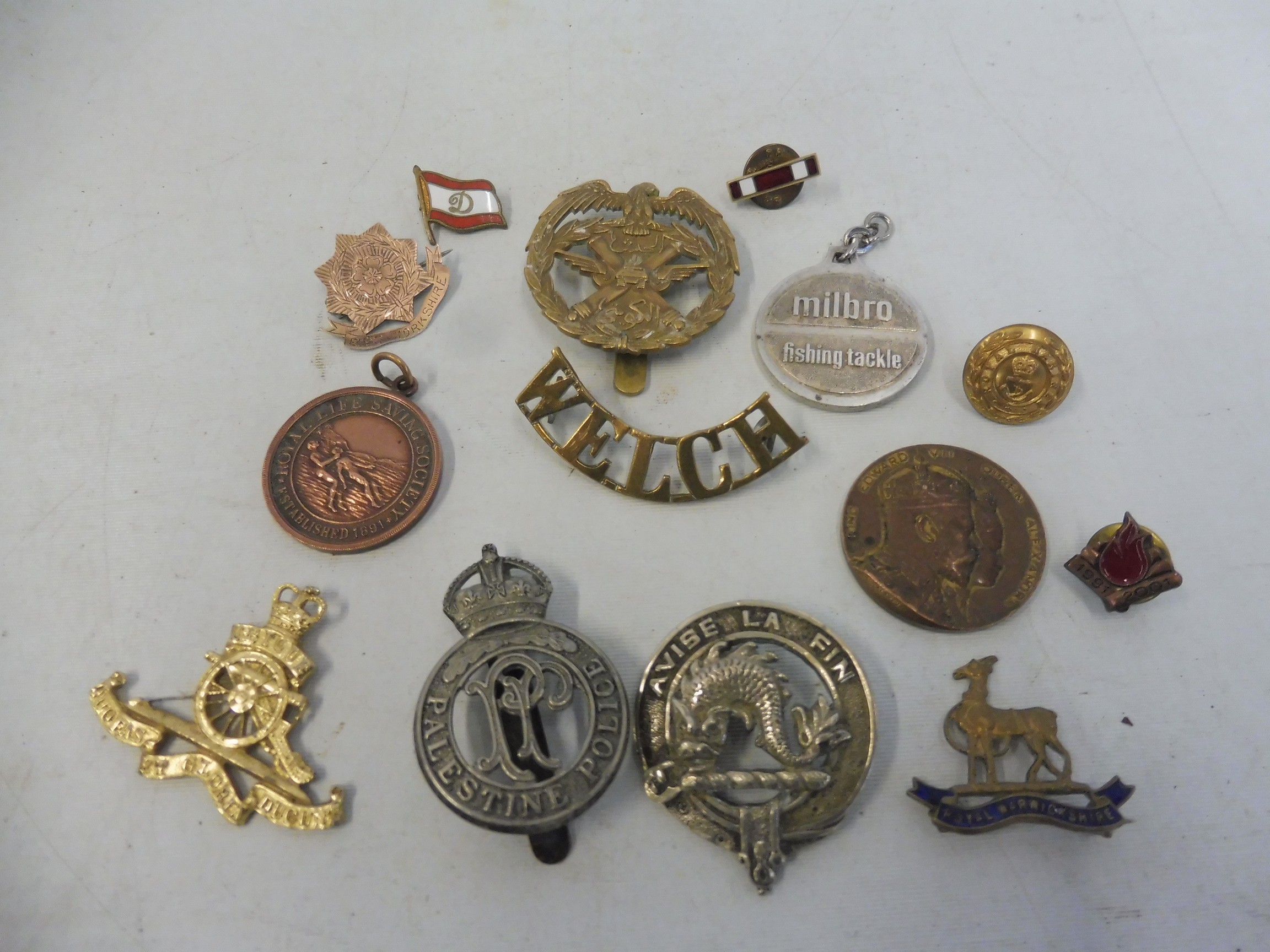 A selection of militaria including badges, buttons, binoculars, postcards etc., Palestine Police - Image 7 of 7