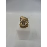 Two cased 9ct gold rings, approx. 4.8g.