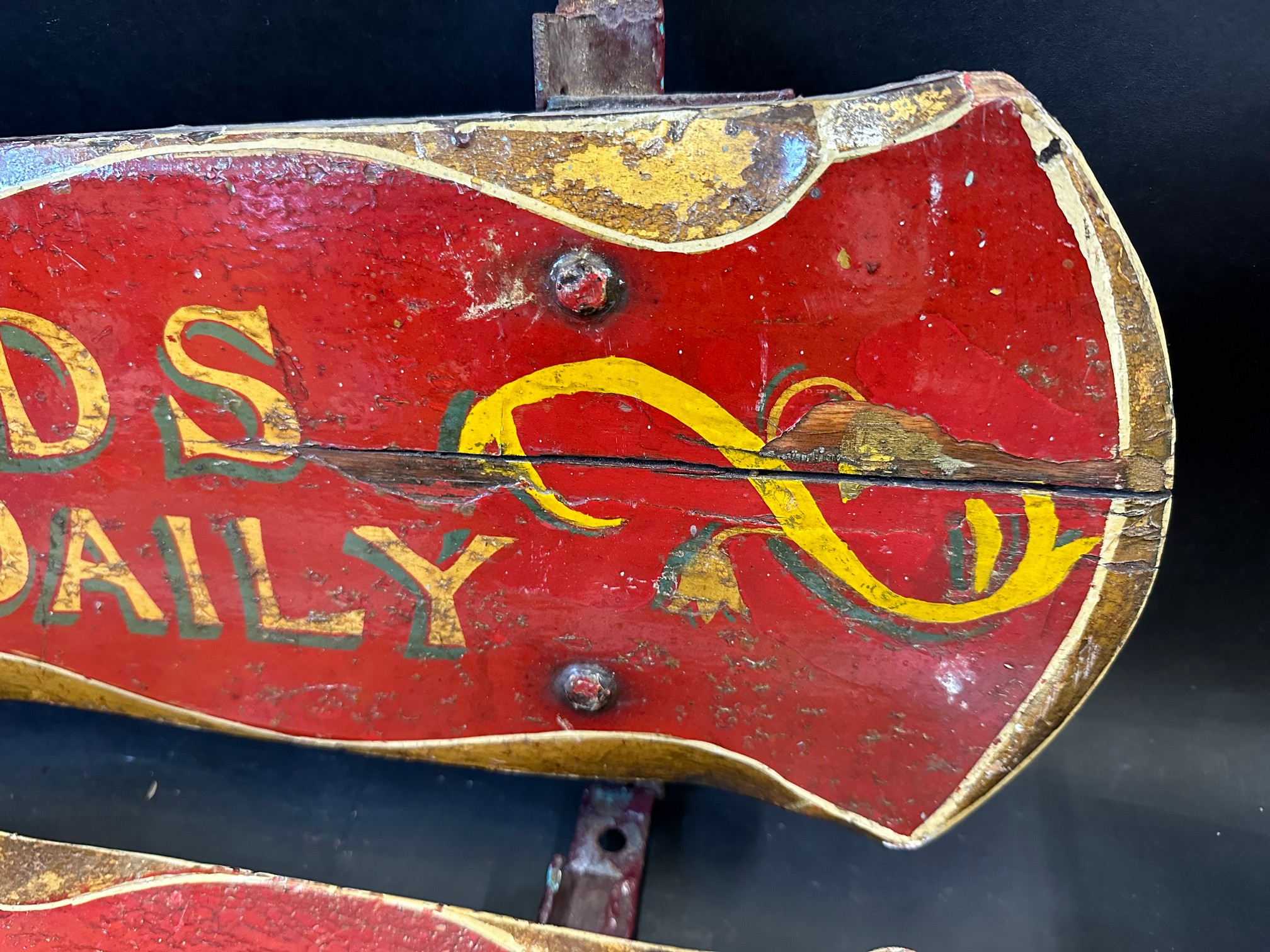 A pair of painted wooden delivery cart signs 'Salads Fresh Daily', 30 1/2 x 8". - Image 4 of 6
