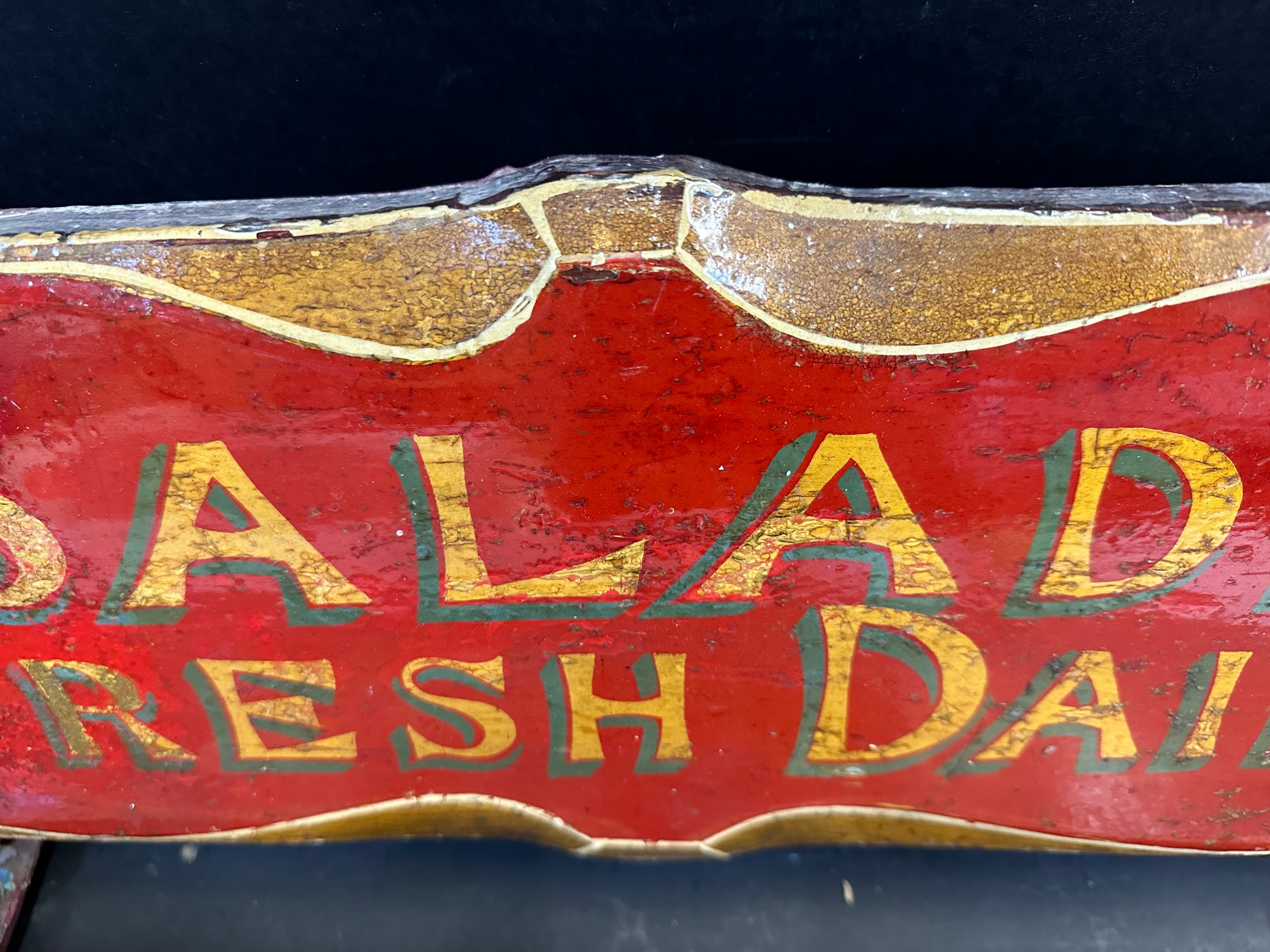 A pair of painted wooden delivery cart signs 'Salads Fresh Daily', 30 1/2 x 8". - Image 3 of 6