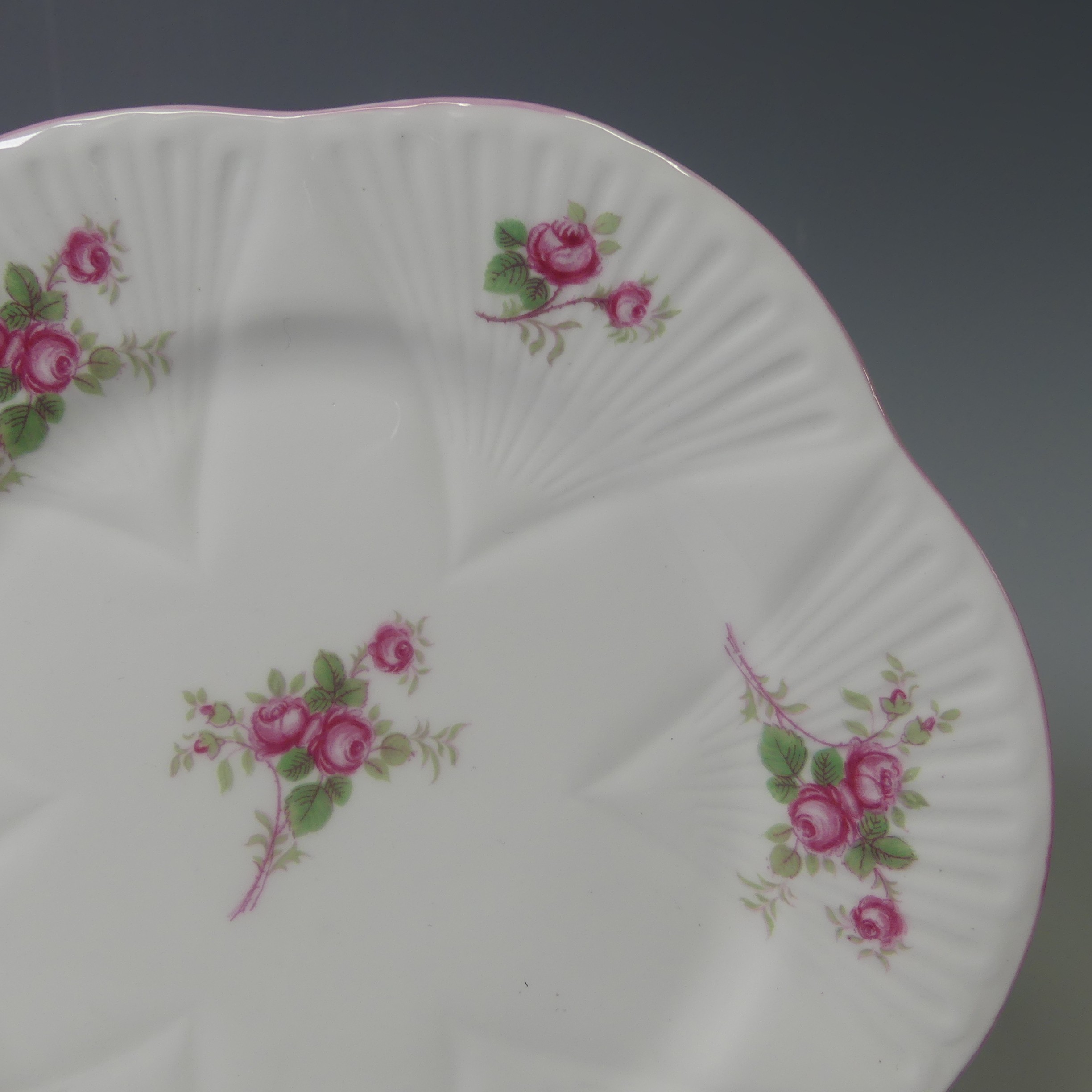A Shelley 'Bridal Rose' pattern Tea Set, comprising six Cups and Saucers, Tea Plates, one broken, - Image 5 of 16