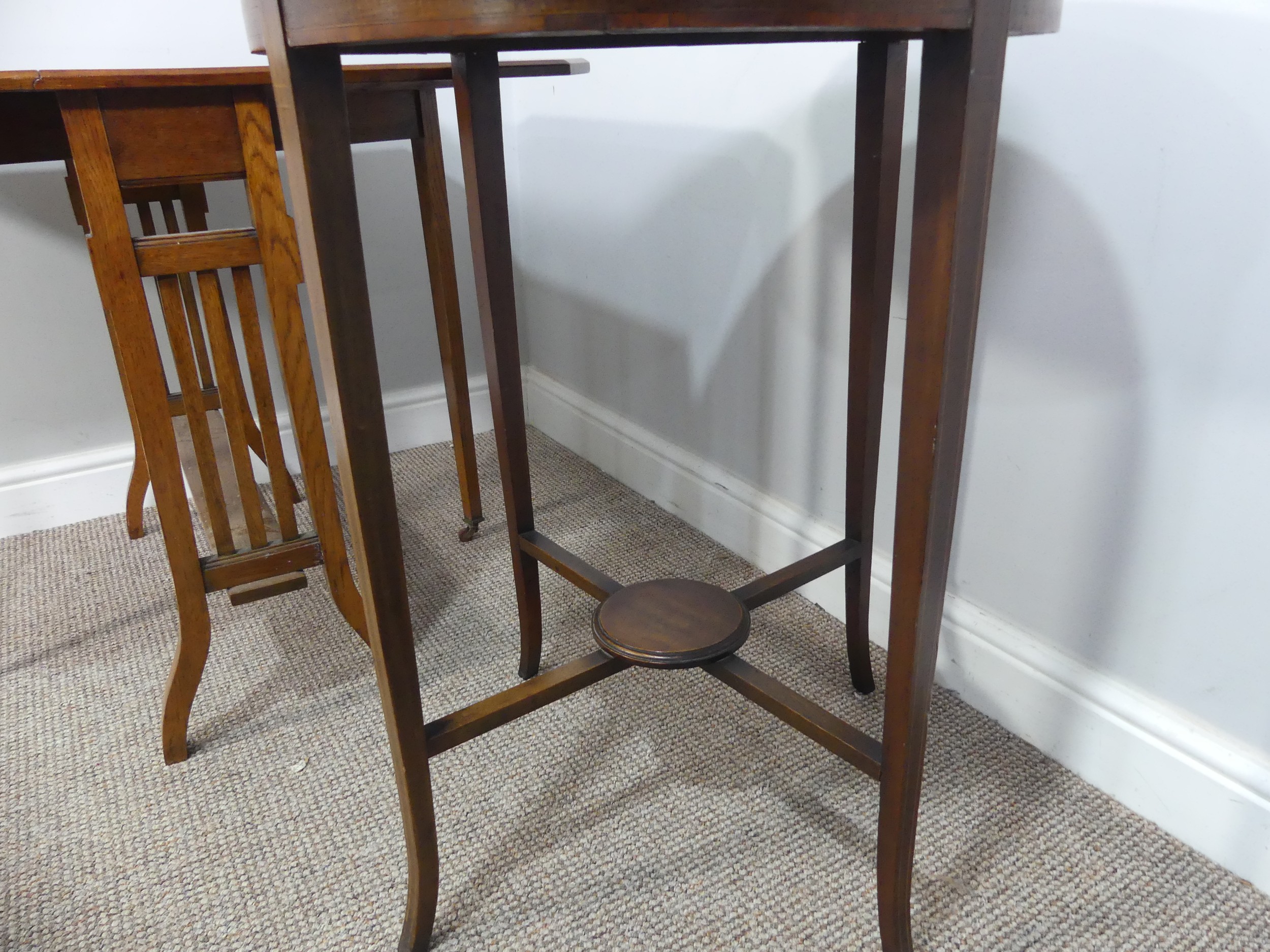 An Edwardian oak Sutherland table, with canted corners to the rectangular top mounted on square - Bild 4 aus 10