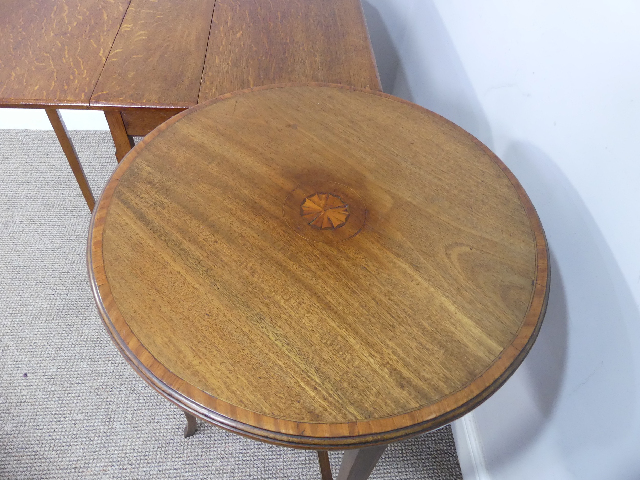 An Edwardian oak Sutherland table, with canted corners to the rectangular top mounted on square - Bild 3 aus 10