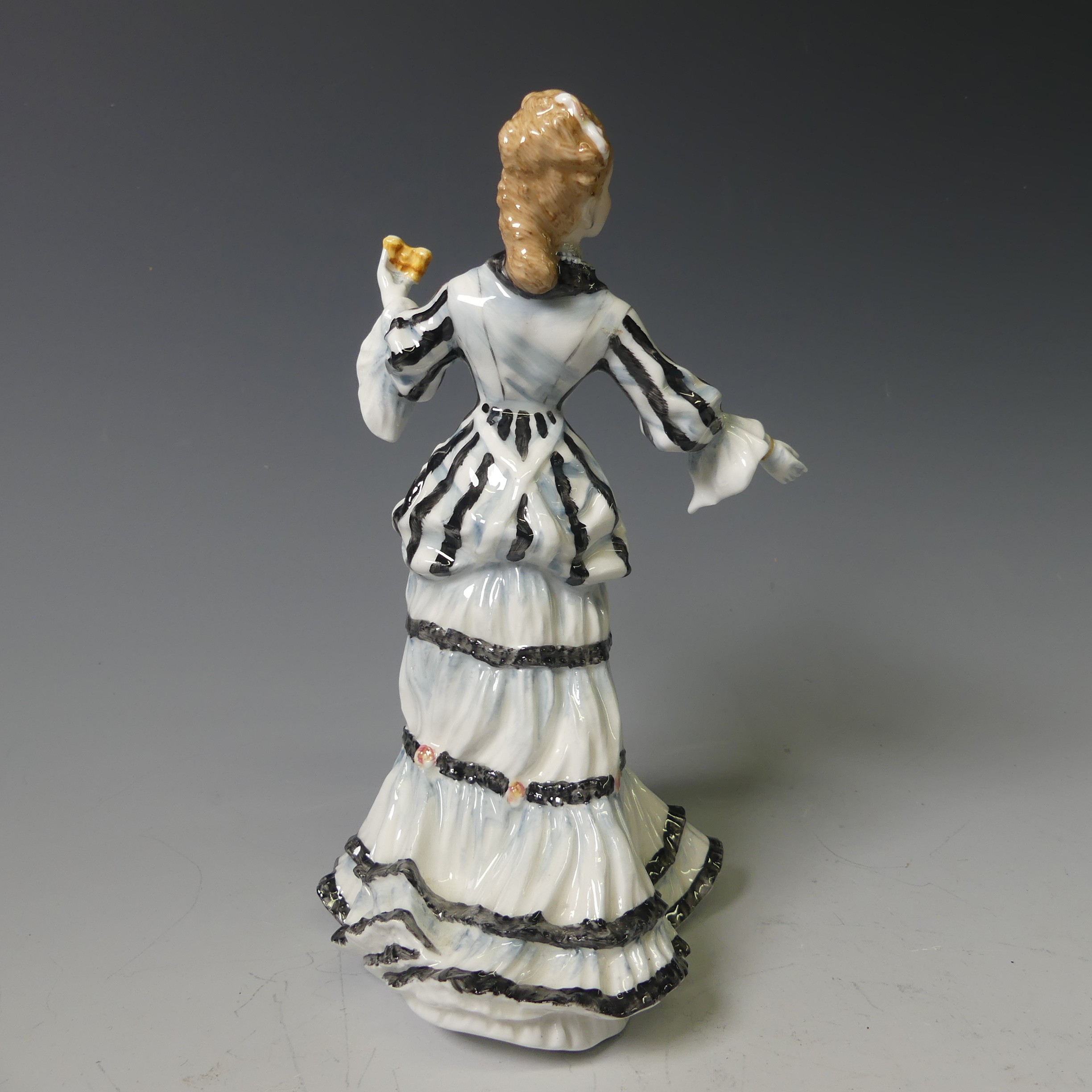 A Royal Doulton limited edition figure of La Loge, (170/7500), together with Lise, HN3474, (72/ - Image 10 of 15